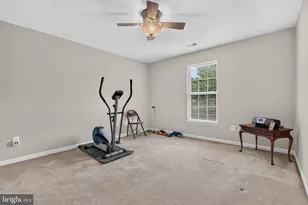 2394 E Slater Hill Ln E, York, PA 17406 - Photo 30
