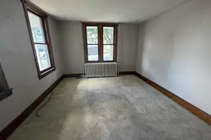 11 S East St, Spring Grove, PA 17362 - Photo 4