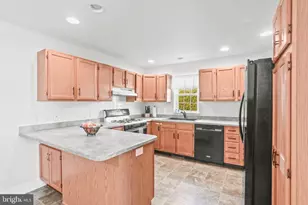 3320 Nicole Ct, Dover, PA 17315 - Photo 6