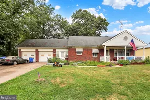 1802 Dubs Church Rd, Hanover, PA 17331 - Photo 1