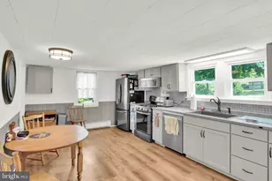 2040 Grandview Rd, Hanover, PA 17331 - Photo 6