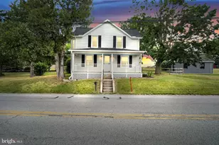 2040 Grandview Rd, Hanover, PA 17331 - Photo 1