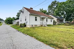 150 N Hartman St, Manchester, PA 17345 - Photo 2