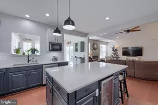 1246 Laurel Oak Ln, York, PA 17403 - Photo 12