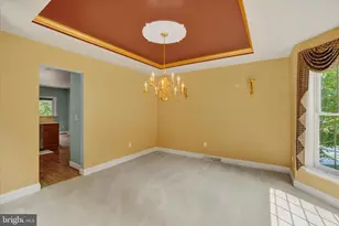 410 Sarah Woods Dr, Red Lion, PA 17356 - Photo 10