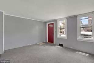 943 E King St, York, PA 17403 - Photo 4