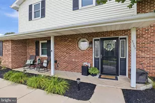 2329 Fairway Dr, York, PA 17408 - Photo 6