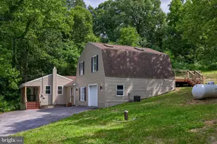 4810 Fake Rd, York, PA 17406 - Photo 4
