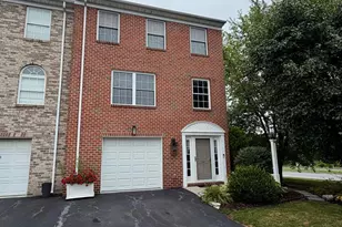 102 Lorenzo Ct, York, PA 17402 - Photo 2