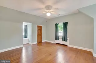 30 N Marshall St, York, PA 17402 - Photo 16