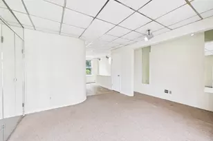 719 W King St, York, PA 17401 - Photo 36