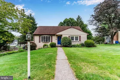 104 Maple Street, Dillsburg, PA 17019 - Photo 2
