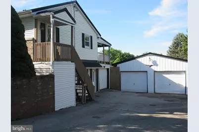 96 Kendale Road, Red Lion, PA 17356 - Photo 2
