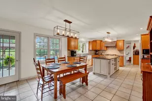 2793 Westwind Ln, York, PA 17404 - Photo 8