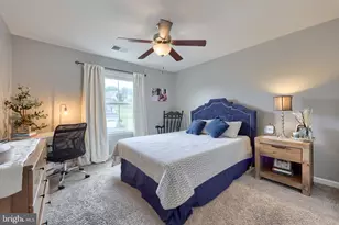 1229 Copper Beech Dr, York, PA 17403 - Photo 32