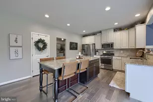 1229 Copper Beech Dr, York, PA 17403 - Photo 8