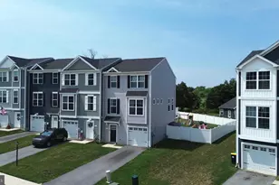 32 Coop Ln, Hanover, PA 17331 - Photo 1