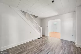 1039 W Poplar St, York, PA 17404 - Photo 8