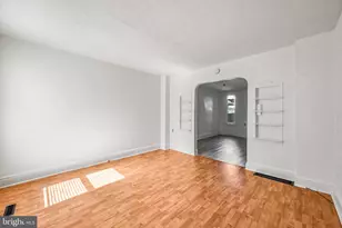 1039 W Poplar St, York, PA 17404 - Photo 6