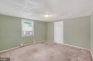 32 Woodland Ave, York, PA 17404 - Photo 8