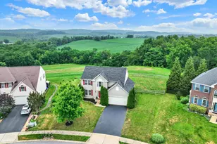 3513 Hardwood Terrace, Spring Grove, PA 17362 - Photo 4