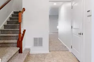 707 Spencer Dr, Hanover, PA 17331 - Photo 2