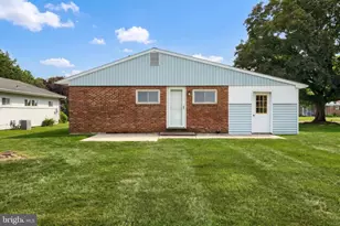 325 Gwen Dr, York, PA 17404 - Photo 10