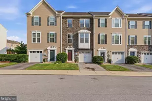1264 Rannoch Ln, York, PA 17403 - Photo 2