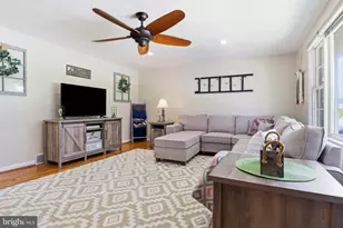 137 Ridgefield Dr, York, PA 17403 - Photo 6
