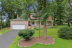 3729 Silverwood Dr, York, PA 17402 - Photo 4