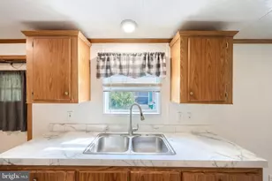 123 Mimosa Dr, York, PA 17402 - Photo 10