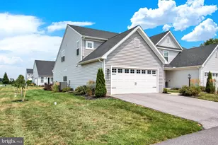 7446 St Patrick Ct, Abbottstown, PA 17301 - Photo 2