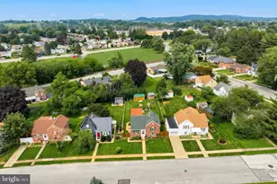 719 Village Rd, York, PA 17404 - Photo 24