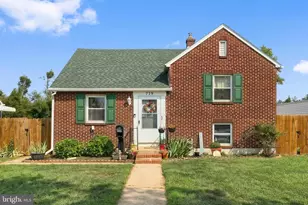 719 Village Rd, York, PA 17404 - Photo 1