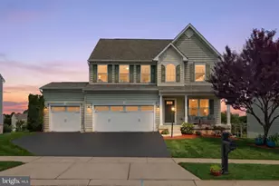1218 Alta Vista Way, Seven Valleys, PA 17360 - Photo 2