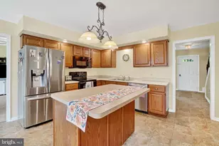 205 Knob Creek Ln, York, PA 17402 - Photo 8