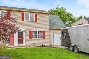 3173 Falcon Ln, Dover, PA 17315 - Photo 2