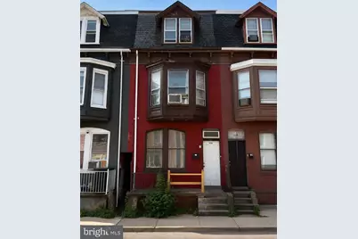 240 E Poplar Street, York, PA 17403 - Photo 1