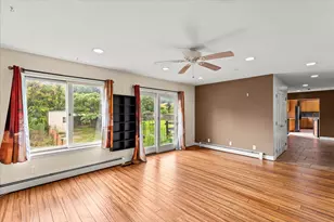 333 Newcomer Rd, Windsor, PA 17366 - Photo 10
