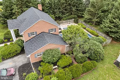 811 Greenbriar Road, York, PA 17404 - Photo 6