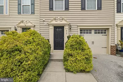 418 Charles Avenue, Hanover, PA 17331 - Photo 2