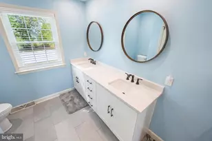 2851 Primrose Ln N, York, PA 17404 - Photo 34