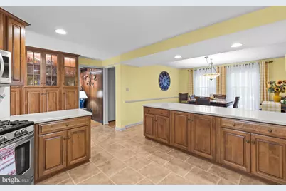 995 Detwiler Drive, York, PA 17404 - Photo 14