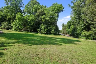 1041 Rohlers Church Rd, Dover, PA 17315 - Photo 10