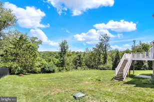 1950 Oakwood Dr, Hanover, PA 17331 - Photo 24