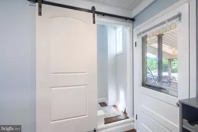 2421 S Queen Street, York, PA 17402 - Photo 24
