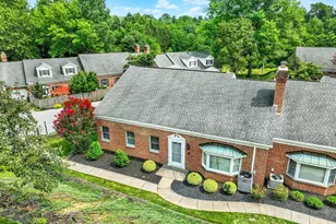 2032 Wyntre Brooke Dr, York, PA 17403 - Photo 2