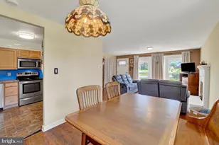970 Sundale Dr, York, PA 17402 - Photo 10