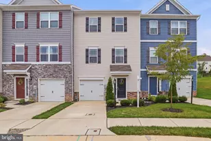 141 Sussex Pl, Shrewsbury, PA 17361 - Photo 1