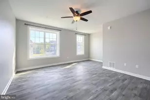 522 Charles Ave, Hanover, PA 17331 - Photo 8